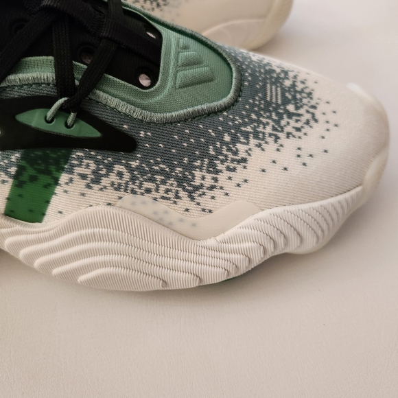 Adidas Trea Young 3 Basketball Sneakers - Picture 3 of 12